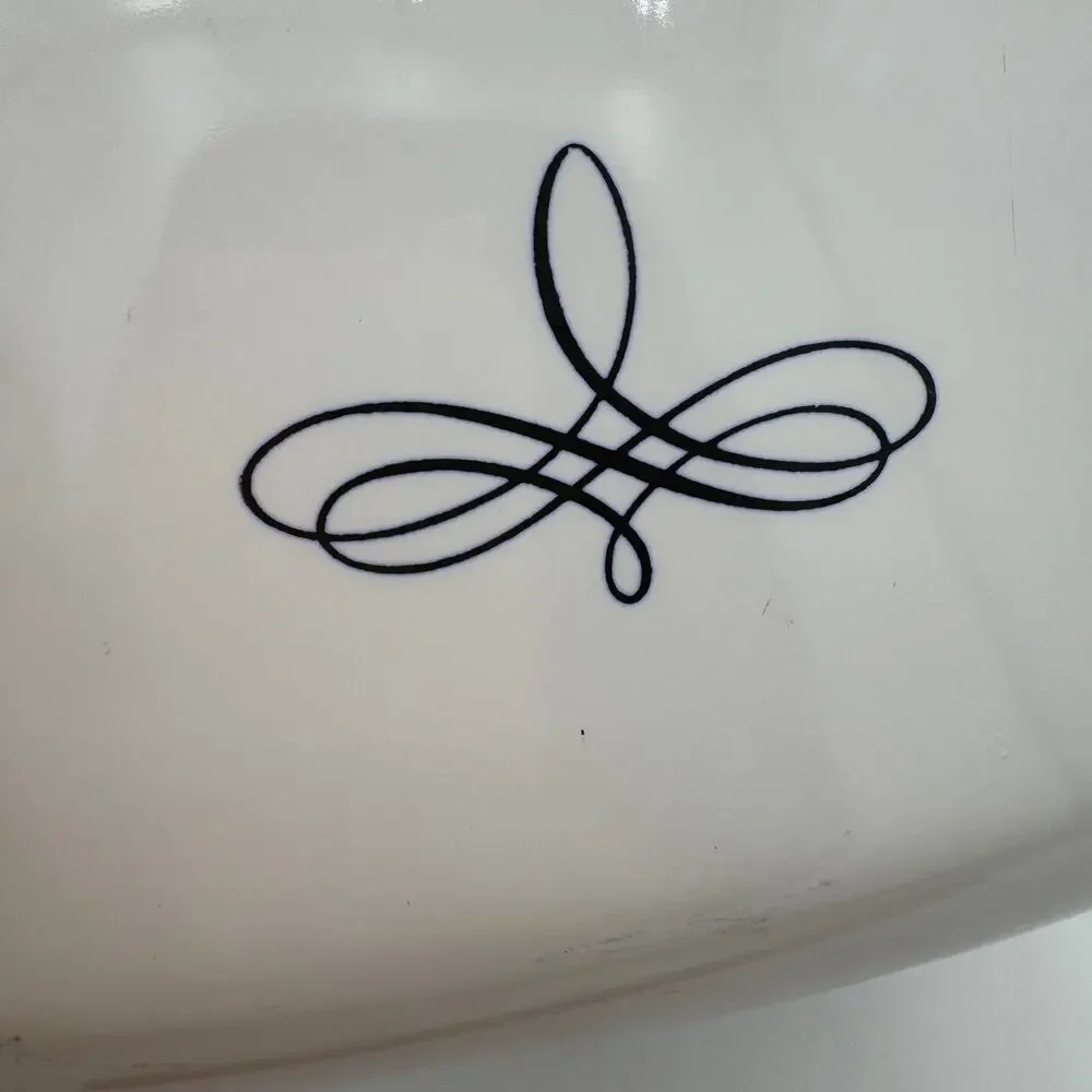 Vintage Black Trefoil Corning Ware 2.5 Qt Square Casserole P-2 1/2-B